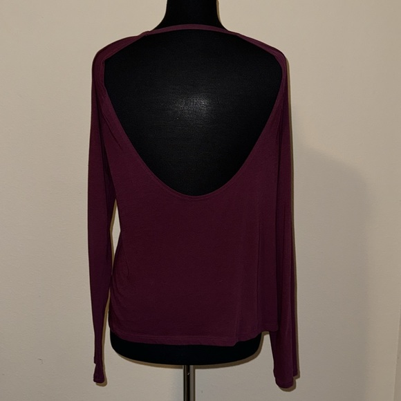 Victoria’s Secret Sport open back tee - Medium Maroon - Picture 2 of 9